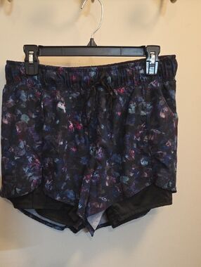 Avia Women's Black Multi Color Athletic Shorts (I108)